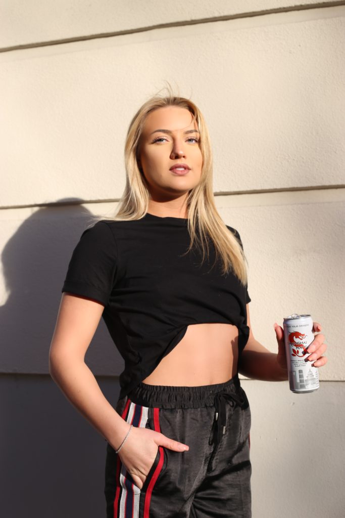 Lara Maria Schön von SHANGHAI MATE