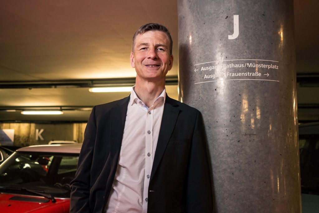 Jens Nitsche von Yellow Birds Consulting