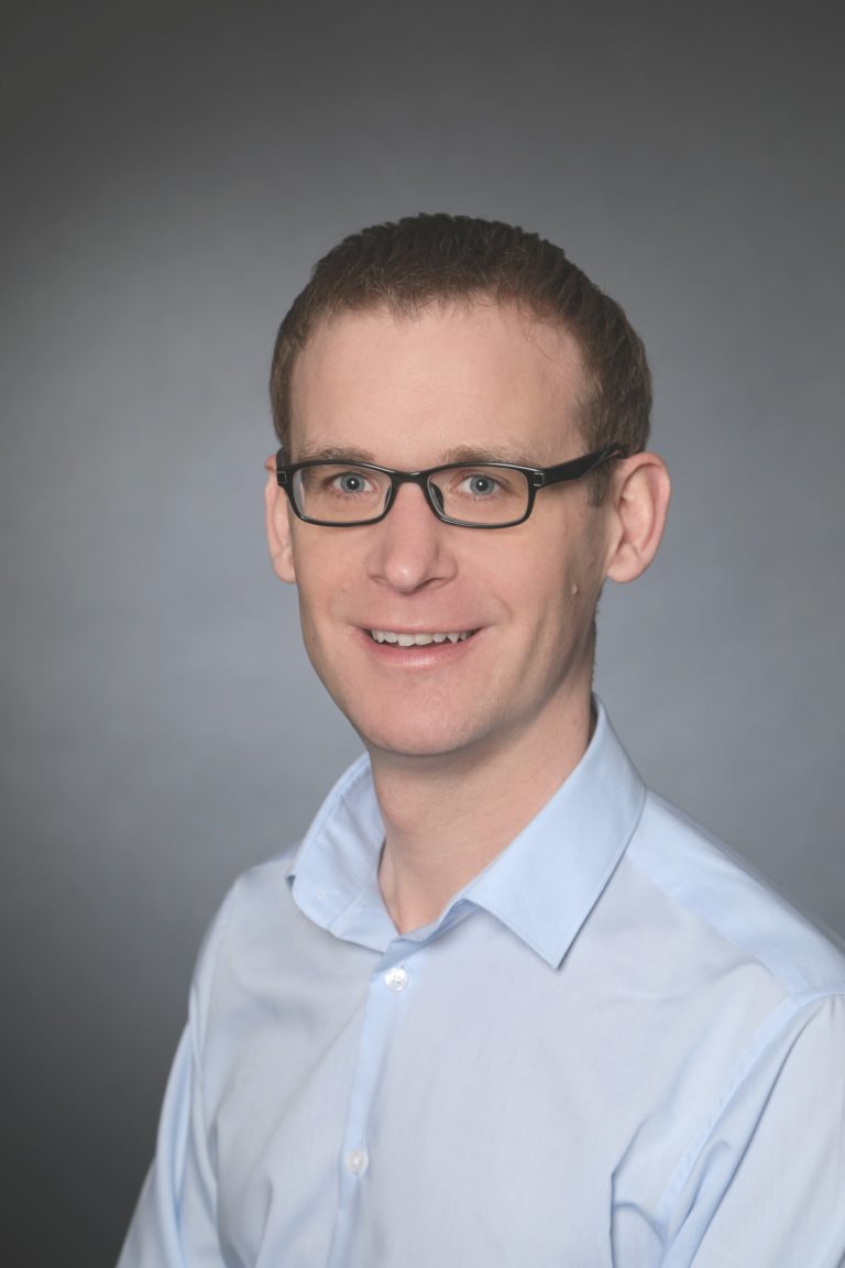 Dr. Fabian Höflinger von Telocate